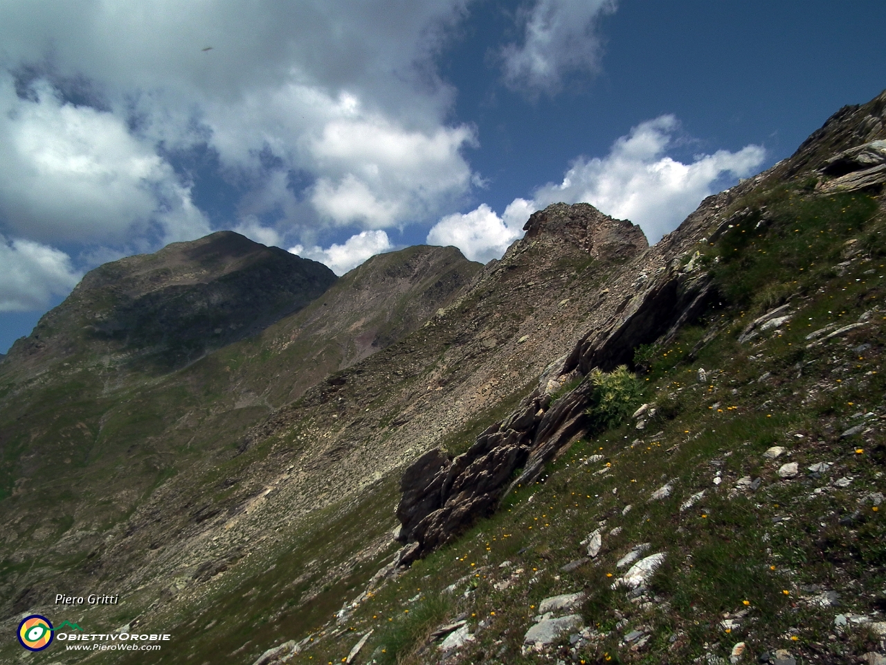 51 Dal Passo di Reseda (2291 M.)  vista in Grabiasca....JPG